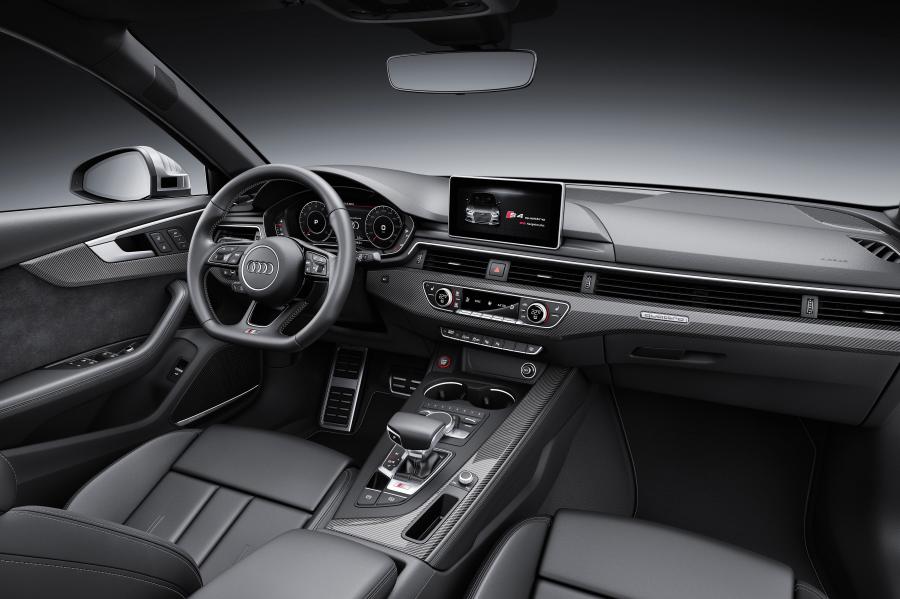 Интерьер Audi S4 Sedan (B9) 2016 года  (WW) (фото 14 из 40)